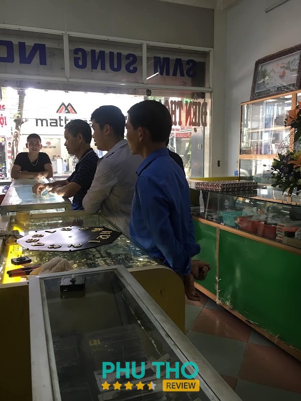 Cửa Hàng Đồng Hồ Hiền Tư