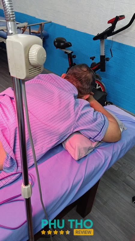 Bác sĩ Thụ - chuyên Xương khớp, Phục hồi chức năng