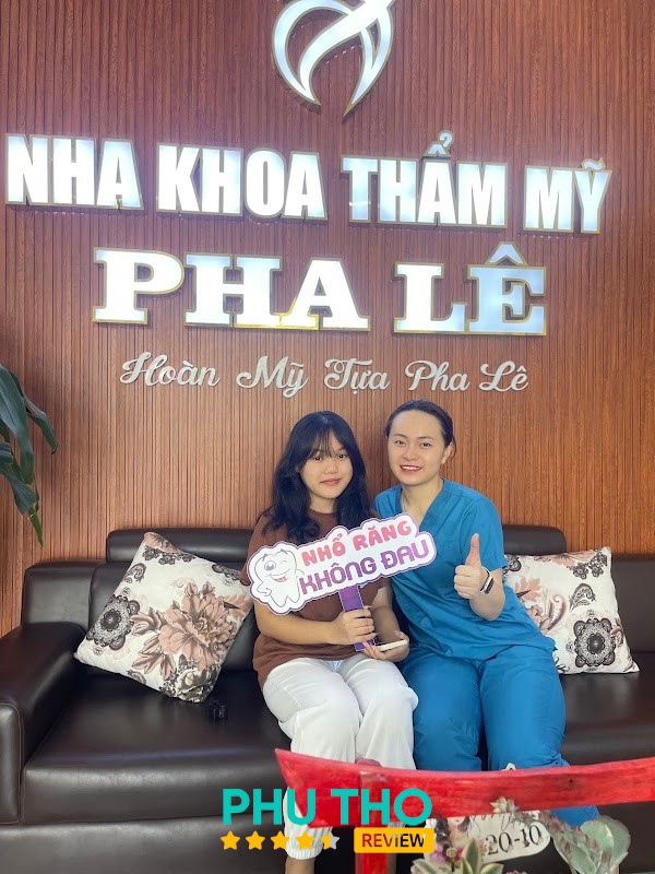 Nha khoa Pha Lê – 305 Trần Hưng Đạo, Hòa Bình
