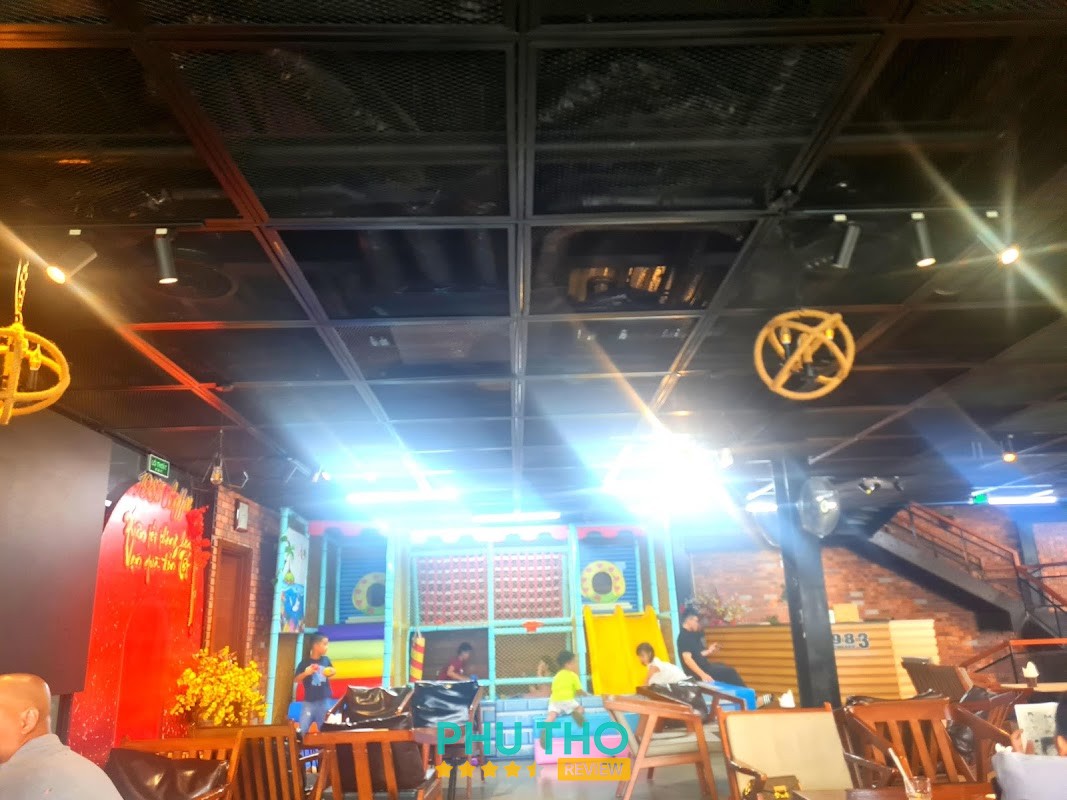 1983 Coffee & Billiard Club – hình ảnh 3