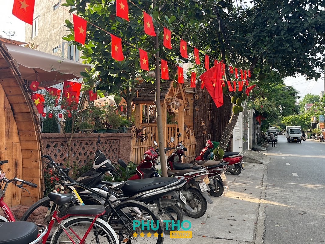 Hoa Ban coffee Tam Hồng