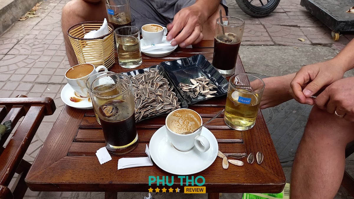 The Black Coffee – hình ảnh 3