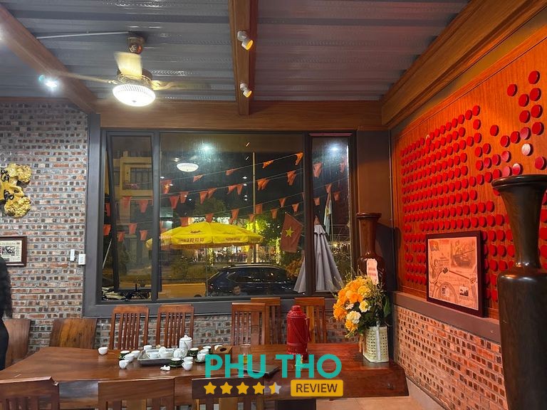 Nhà hàng cá hồi Hải Anh Hòa Bình