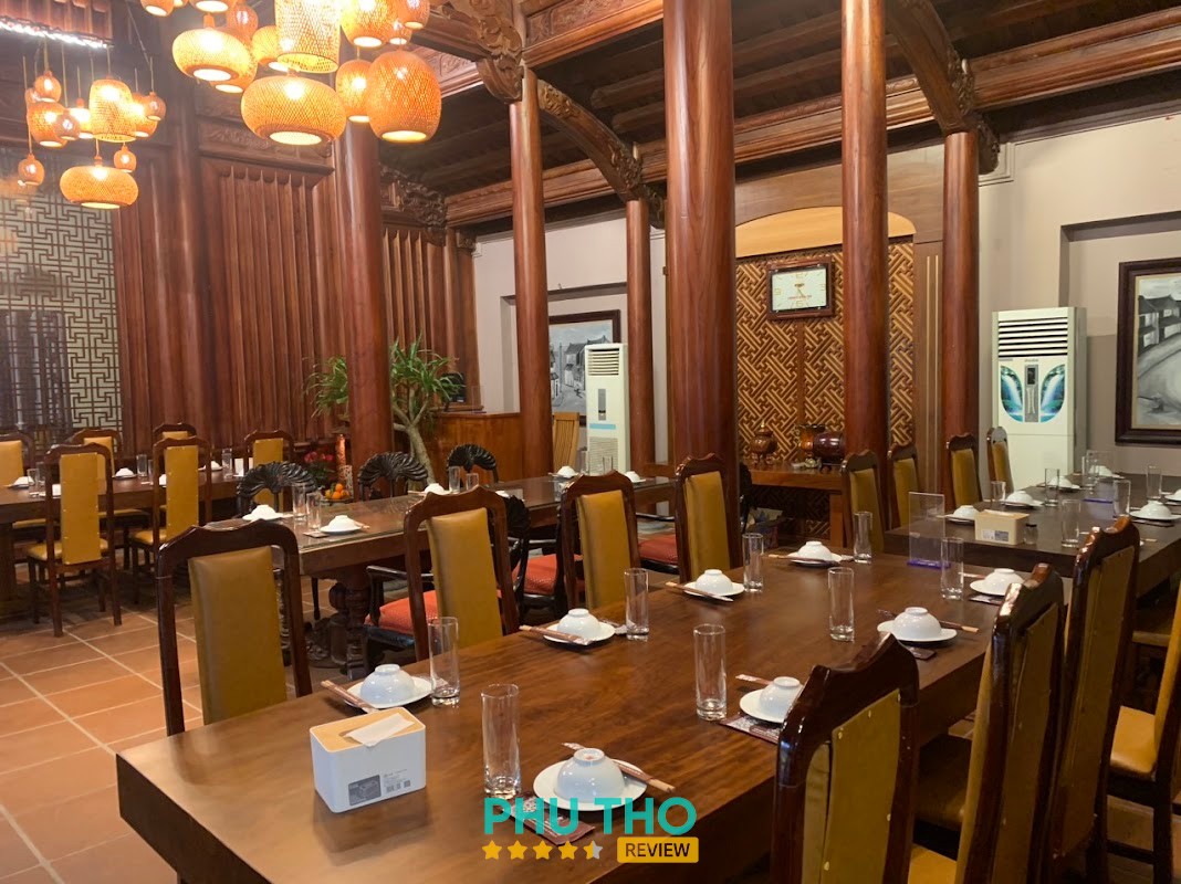 Nhà hàng lẩu nấm Gia Khánh