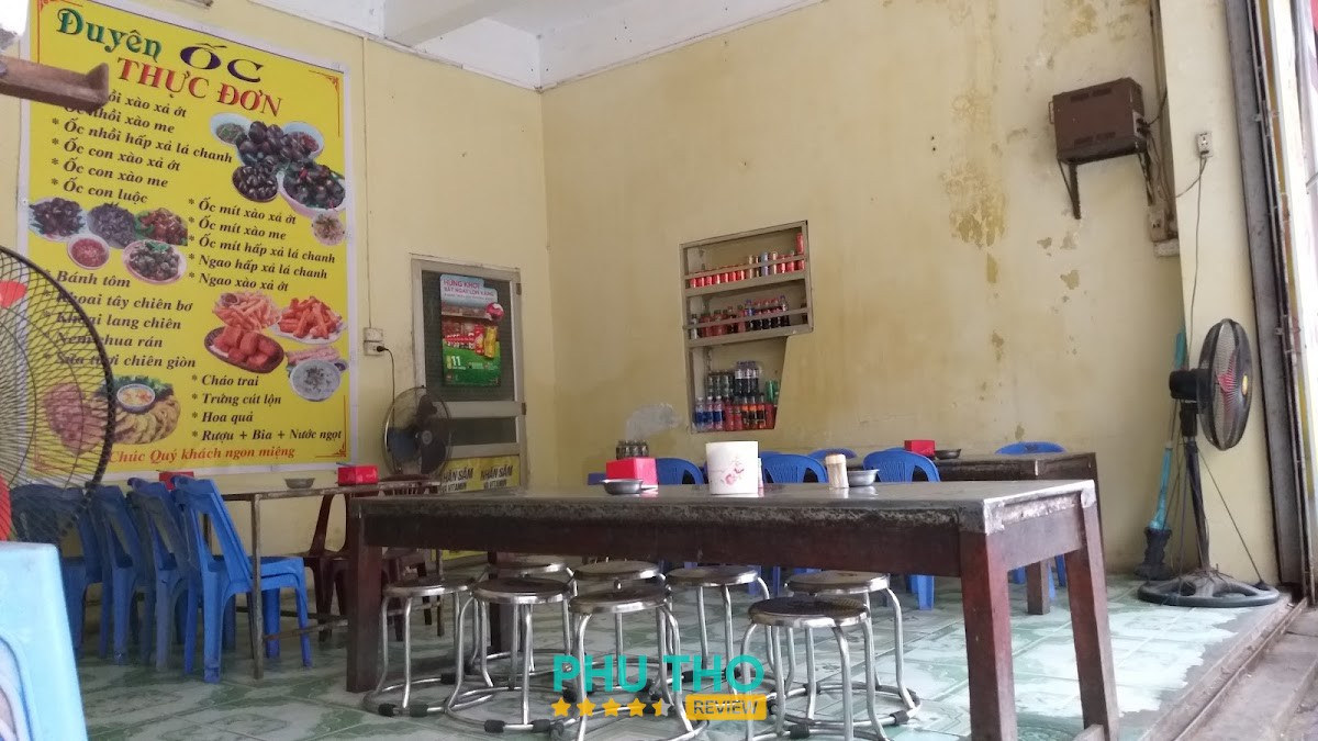 Cháo trai ốc luộc cô Duyên Phúc Yên