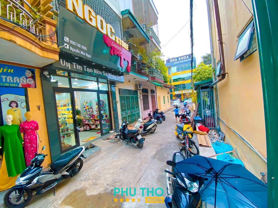 Cửa Hàng Mỹ Phẩm Ngọc – 9 Nguyễn Du