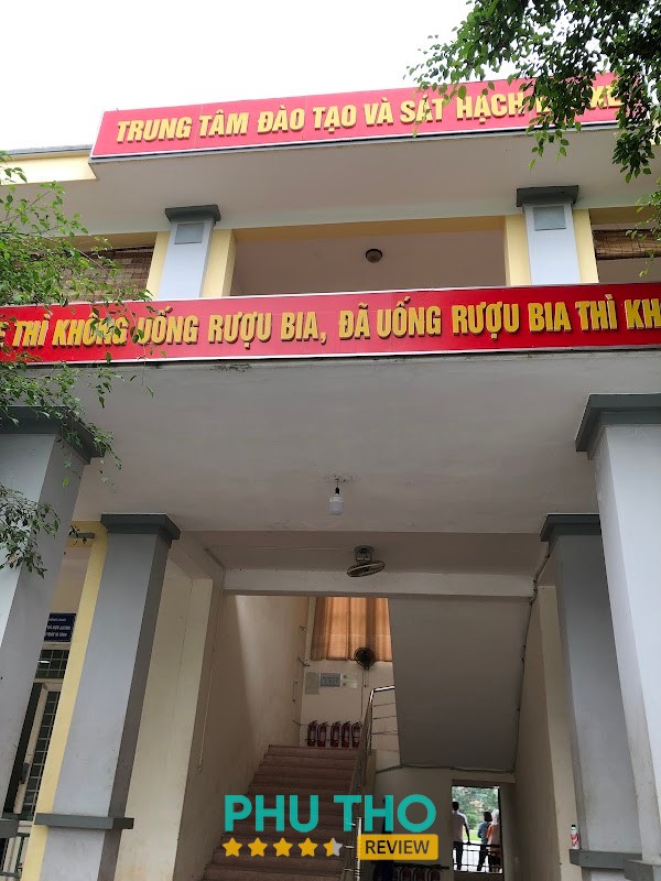 Trung Tâm Đào Tạo Và Sát Hạch Lái Xe – hình ảnh 3